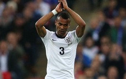 Ashley Cole còn nợ một lời xin lỗi