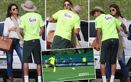 Neymar sút penalty “dị”, công khai ve vãn tình cũ