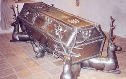 Mua quan tài 7 tỷ, đại gia Việt thích khẳng định đẳng cấp