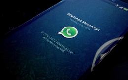 Cổ phiếu Facebook sụt giảm sau thông tin thôn tính WhatsApp