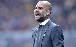 Pep Guardiola phát điên, xô đẩy Robben bên đường biên