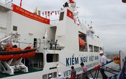 Bàn giao tàu kiểm ngư hiện đại nhất Việt Nam