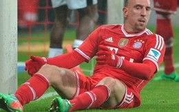 Ribery lỡ đại chiến với Arsenal chỉ vì… đau “bàn tọa”