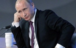 Ông Putin: "Phương Tây muốn xích gấu Nga, rồi sẽ bẻ hết răng và móng vuốt"