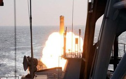 Sức mạnh chiến hạm INS Kolkata khi kết hợp với tên lửa BrahMos