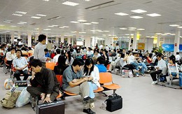 Nóng: Hành khách không phải uốc nước giá "cắt cổ" tại sân bay