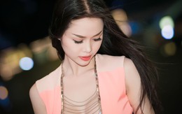 Top 5 Hoa hậu Việt Nam diện váy xẻ ngực táo bạo
