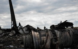 Il-76 Ukraine bị bắn rơi: Dân quân khẳng định máy bay trống không