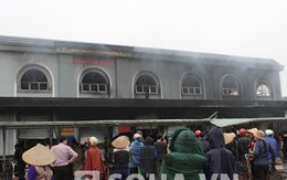 Cháy chợ Phố Hiến: 18 xe của 4 tỉnh, thành phố về chữa cháy