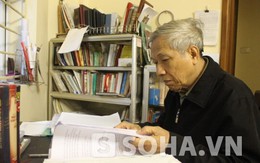 Bí quyết giỏi 5 ngoại ngữ của ông giáo “khùng” 82 tuổi