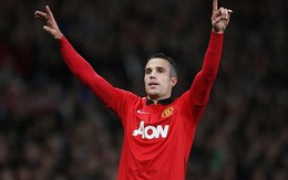 Mặc chấn thương, Van Persie vẫn "diễn" như thường