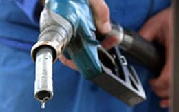 Xăng dầu lại "than" lỗ gần 1.000 đồng/lít