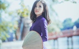 Bất ngờ với hình ảnh dịu dàng xinh đẹp của hot girl vẽ Henna