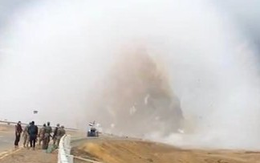 Video bom xe của IS nổ tung, sức công phá khủng khiếp