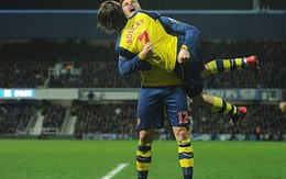 QPR 1-2 Arsenal: Alexis Sanchez hết tịt ngòi, Arsenal thắng thuyết phục