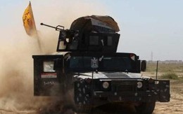 Hơn 2000 xe bọc thép Humvee rơi vào tay IS