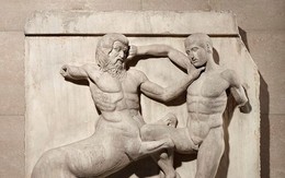 Vì sao tượng cổ Hy Lạp thường khỏa thân?