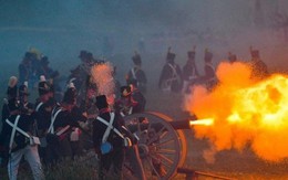 24h qua ảnh: Tái hiện thất bại cuối cùng của Napoleon Bonaparte