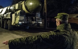 Nga bất ngờ khai hỏa siêu tên lửa đạn đạo RS-12M Topol
