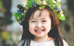Nụ cười của cô bé 3 tuổi khiến dân mạng trở nên yêu đời hơn