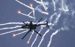 Ấn Độ chần chừ mua trực thăng Apache, Mỹ "dọa" tăng giá