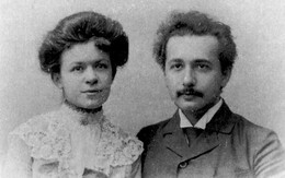 Albert Einstein dành tiền thưởng Nobel để... ly hôn