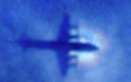 5 giả thuyết khả thi nhất thảm kịch MH370: Chính Mỹ "bắn hạ"?