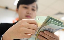 Lãi lớn, lương cao: Nhân viên ngân hàng lại sướng