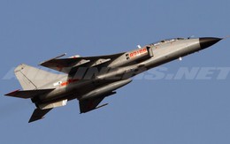 Tiêm kích bom JH-7 Trung Quốc có mạnh hơn Su-22?
