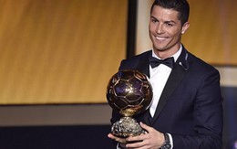 Giành Quả bóng vàng, Ronaldo hoàn tất một năm ngọt ngào