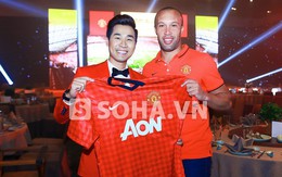 Cựu sao Man United rạng rỡ bên “trai đẹp” Nguyên Khang