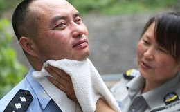 Trung Quốc: Cảnh sát mù bảo vệ cả thị trấn suốt 11 năm