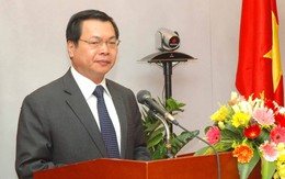 Bộ trưởng Hoàng nói gì về sự kỳ lạ của giá xăng, giá điện?