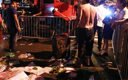 Chủ nhà đào bới tìm... két sắt và sổ nợ trong cửa hàng bị cháy rụi ở phố Hàng Mã