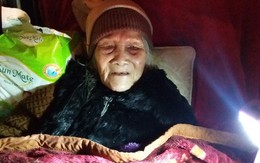 Công an đang làm rõ việc cụ bà 95 tuổi bị bế xốc ra đường tại HN