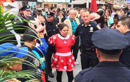 "Choảng" nhau giữa New York, Minnie Mouse và Hello Kitty bị bắt