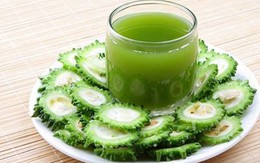 "Bí kíp" làm nước ép mướp đắng để giải độc gan và làm đẹp cực hay