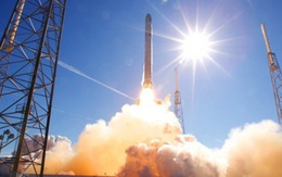 Mỹ phóng thành công tên lửa tái sử dụng Falcon 9