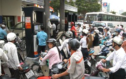 15h hôm nay, giá xăng giảm nhẹ