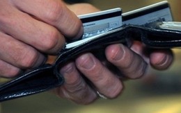 Chỉ 20 triệu người Việt có tài khoản ngân hàng, nhưng có tới 86 triệu thẻ!