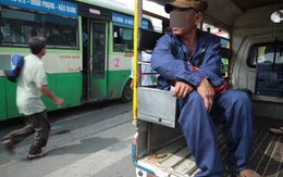 Ngày giỗ của mẹ và những giọt nước mắt trên xe bus