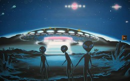 UFO đáp xuống Ấn Độ, dân làng thấy sinh vật "giống con người"