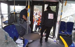 Israel rung chuyển vì 2 vụ tấn công khủng bố xảy ra đồng thời