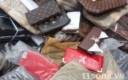 Cảnh sát bắt gần 2 nghìn túi xách, ví nhái hàng hiệu nổi tiếng