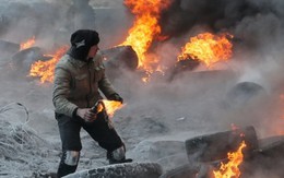 Ukraine vu Nga gây bạo loạn, ông Putin cảm thấy bất ngờ