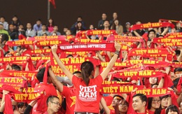 Ối, người ta đang ngã giá cho tình yêu kìa!