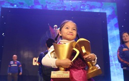 Tết vui của nhà vô địch thế giới 8 tuổi Cẩm Hiền