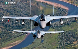 Việt Nam mua tiêm kích hiện đại Su-35: Niềm vui nhân ba!