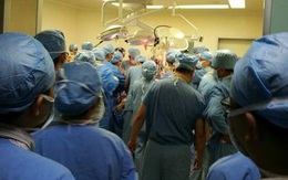 Huy động toàn bộ bác sĩ của bệnh viện cho 1 ca cấp cứu “đặc biệt”