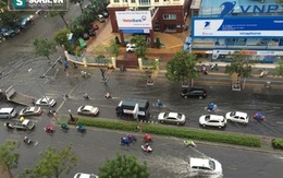 [ẢNH] Hàng loạt con đường ở Đà Nẵng ngập nặng